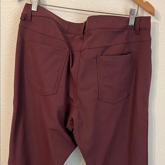 Lululemon Commission Pant Classic Mens Sz 36 ABC Warpstreme Commuter - Picture 4 of 6